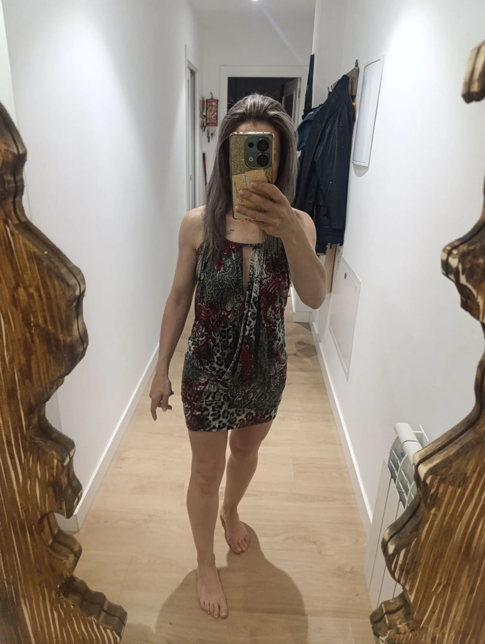 Vestido de espalda descubierta 